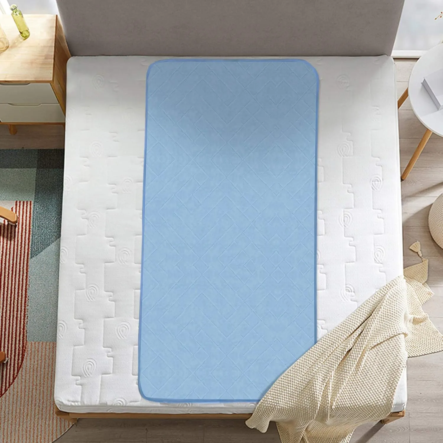 Washable Reusable Bed Pad/ Mat - Incontinence Underpads, Waterproof Chuck Pads, Sheet Protector with Non-slip Back for Adults, Elderly, Kids and Pets, Machine Washable
