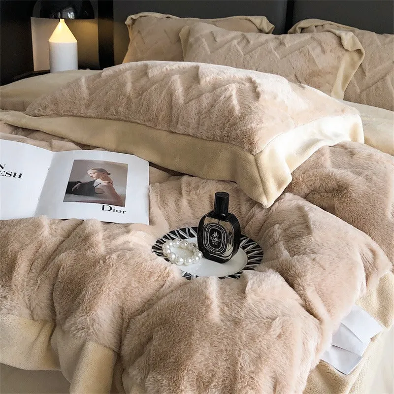 Winter Rabbit Plush Four-Piece Velvet Warm Flannel Bed Set